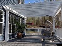 <b>White Vinyl Pergola</b>